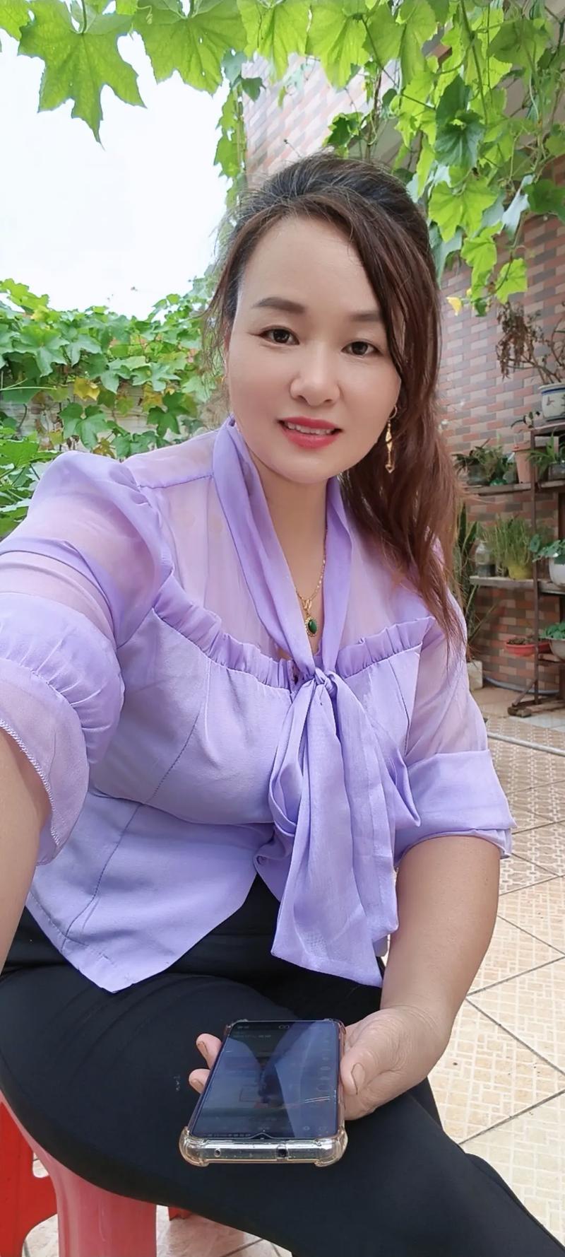 深灬深深灬深灬一點(diǎn)